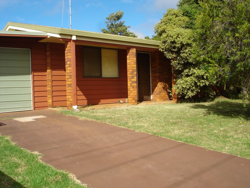 4 Dunemann Street, Kearneys Spring QLD 4350