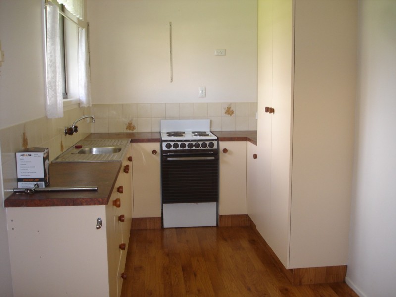 4 Dunemann Street, Kearneys Spring QLD 4350