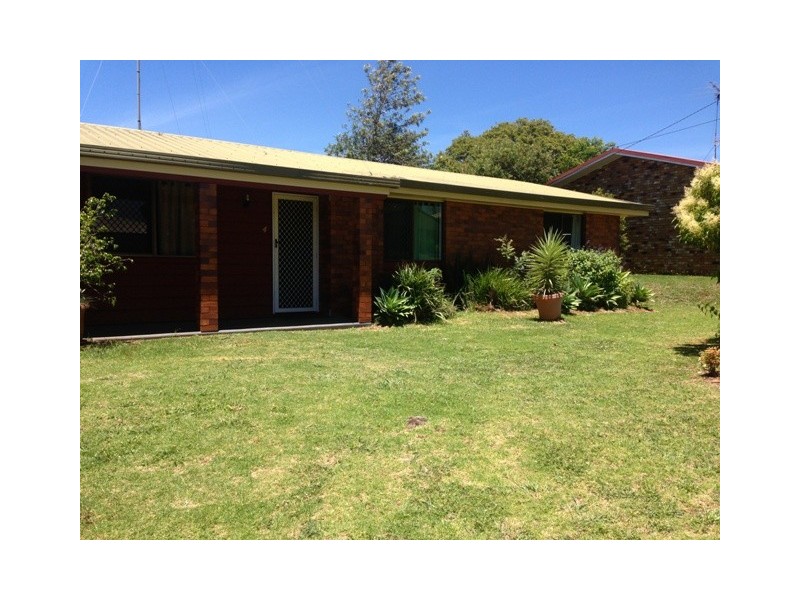 4 Dunemann Street, Kearneys Spring QLD 4350