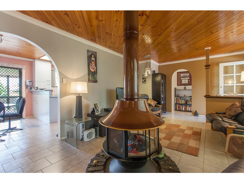 5 Glengowan Court, Newtown QLD 4350