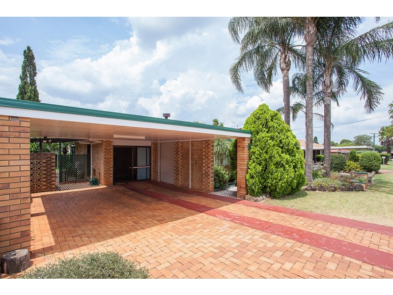 5 Glengowan Court, Newtown QLD 4350