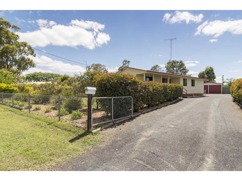 13 Balfour Street, Wyreema QLD 4352