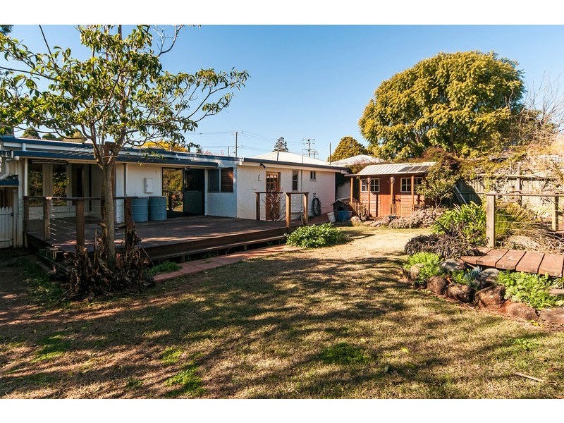 15 View Street, South Toowoomba QLD 4350