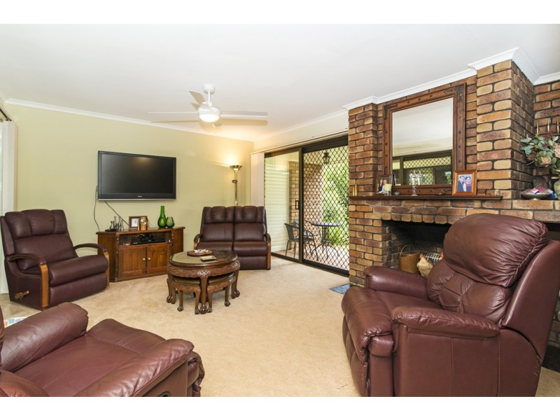 4 Echidna Crescent, Top Camp QLD 4350
