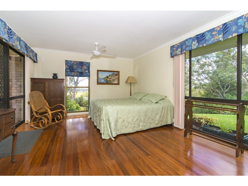 4 Echidna Crescent, Top Camp QLD 4350
