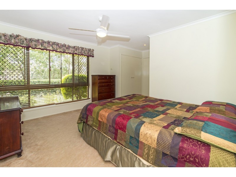 4 Echidna Crescent, Top Camp QLD 4350