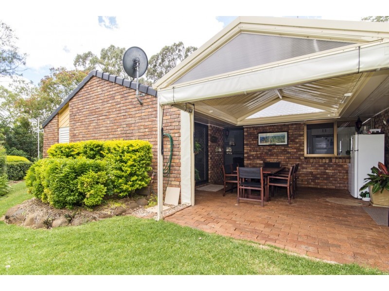 4 Echidna Crescent, Top Camp QLD 4350