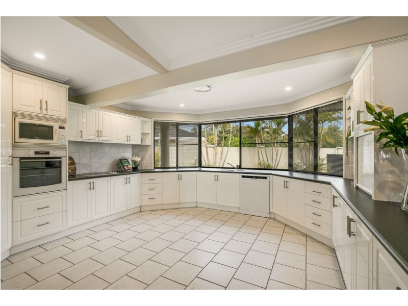 7 Christine Court, Cotswold Hills QLD 4350