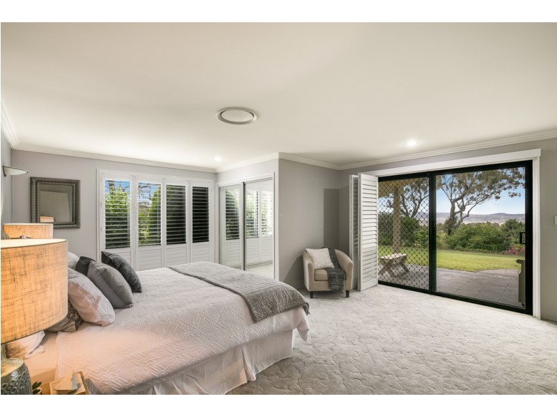 7 Christine Court, Cotswold Hills QLD 4350