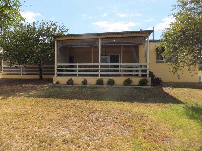 70 Willis Road, Meringandan West QLD 4352