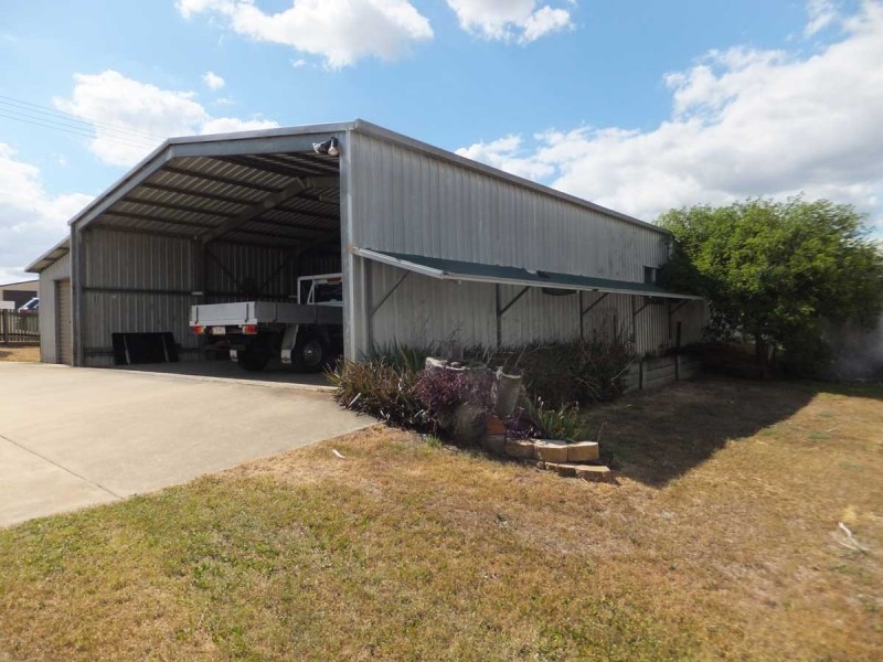 70 Willis Road, Meringandan West QLD 4352