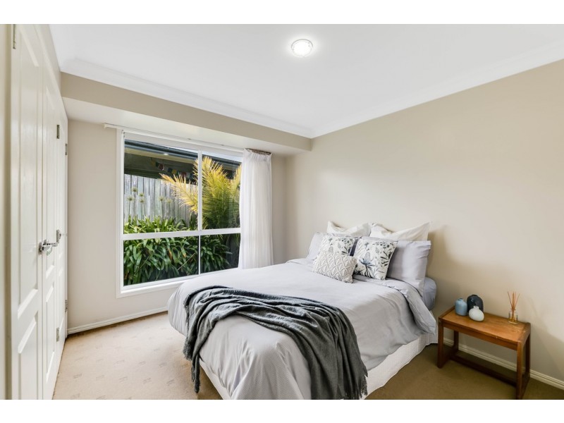 14 McShane Drive, Mount Kynoch QLD 4350