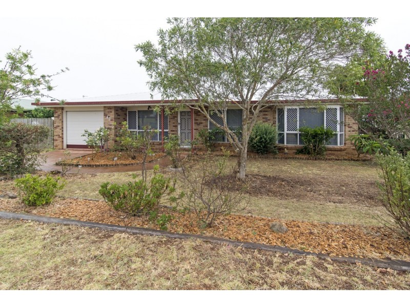 42 Liquidamber Drive, Glenvale QLD 4350