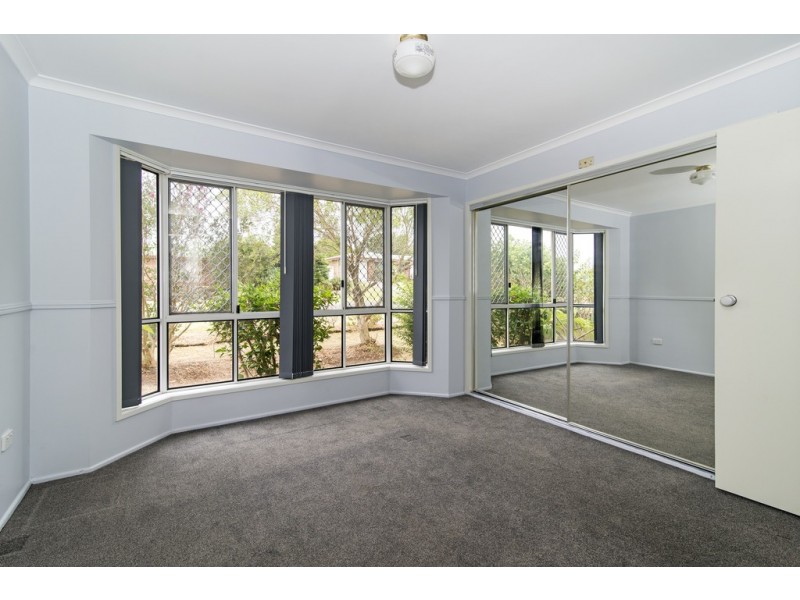 42 Liquidamber Drive, Glenvale QLD 4350