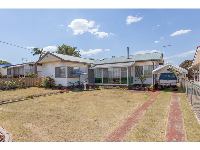 213 North Street, Rockville QLD 4350