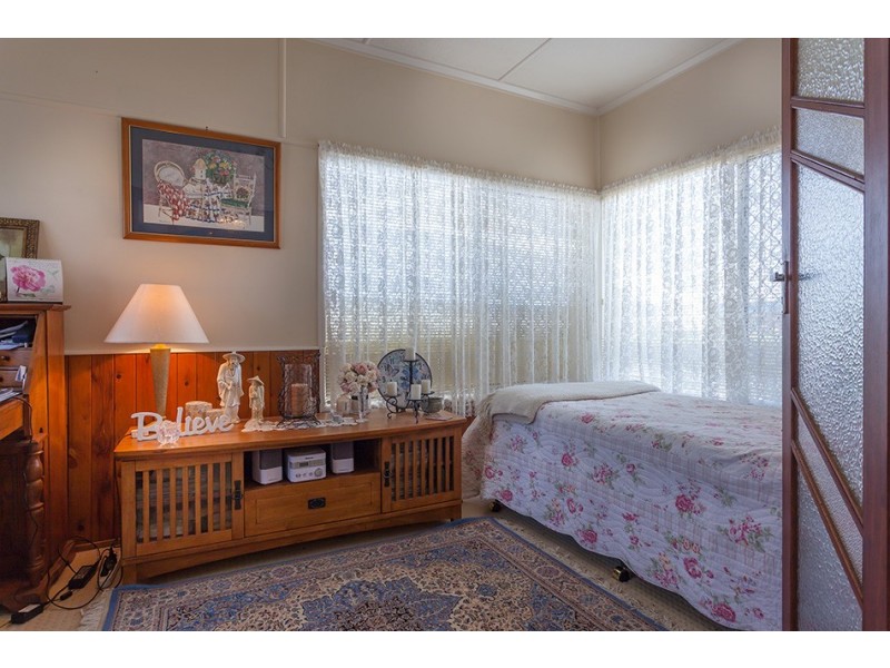 213 North Street, Rockville QLD 4350