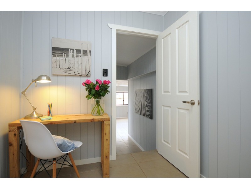 4 Bridget Court, Middle Ridge QLD 4350