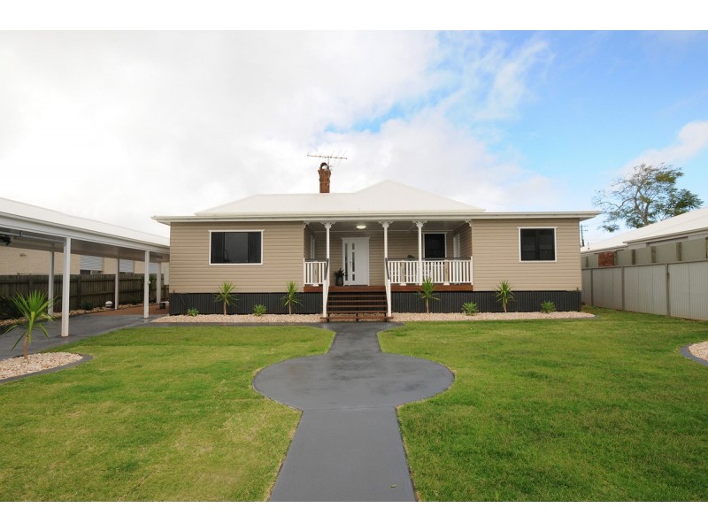 4 Bridget Court, Middle Ridge QLD 4350