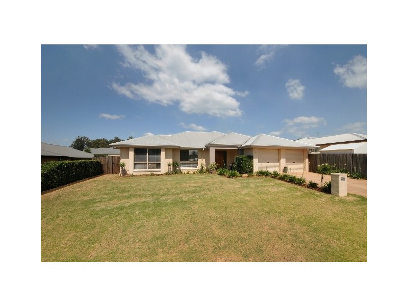 64 Aberdeen Street, Rangeville QLD 4350