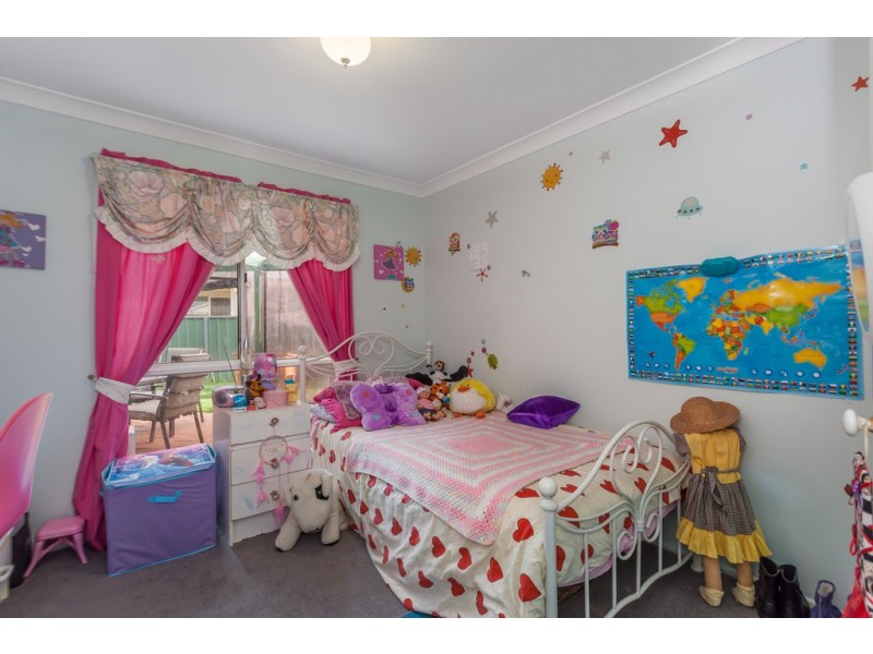 14 Janine Court, Kearneys Spring QLD 4350