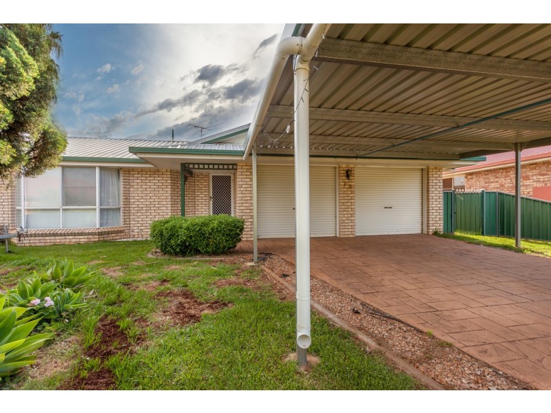 14 Janine Court, Kearneys Spring QLD 4350