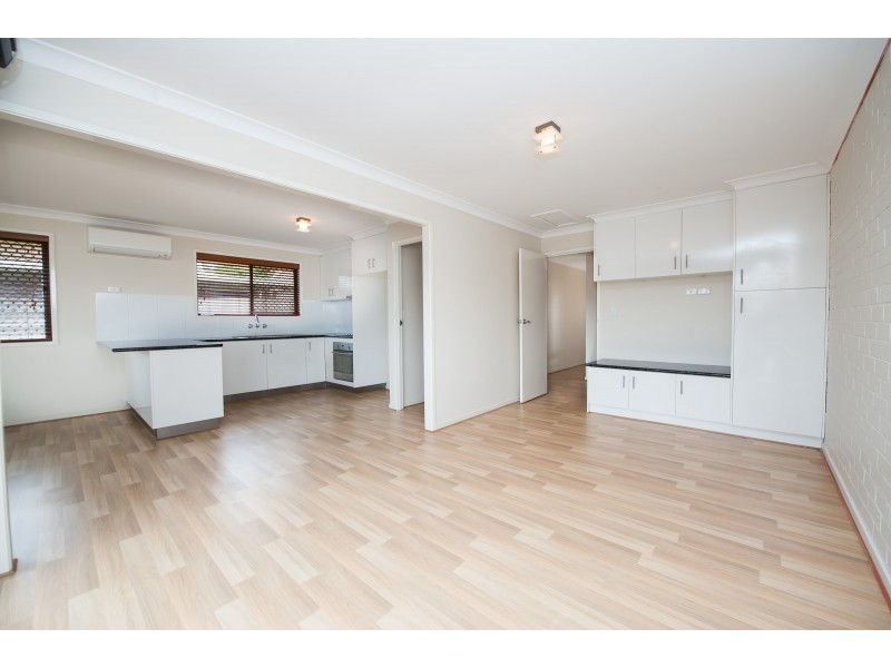 Unit 2/7 Agnes Street, Centenary Heights QLD 4350