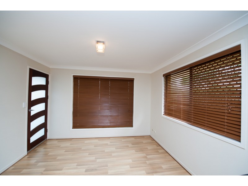 Unit 2/7 Agnes Street, Centenary Heights QLD 4350