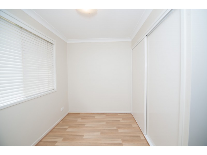 Unit 2/7 Agnes Street, Centenary Heights QLD 4350