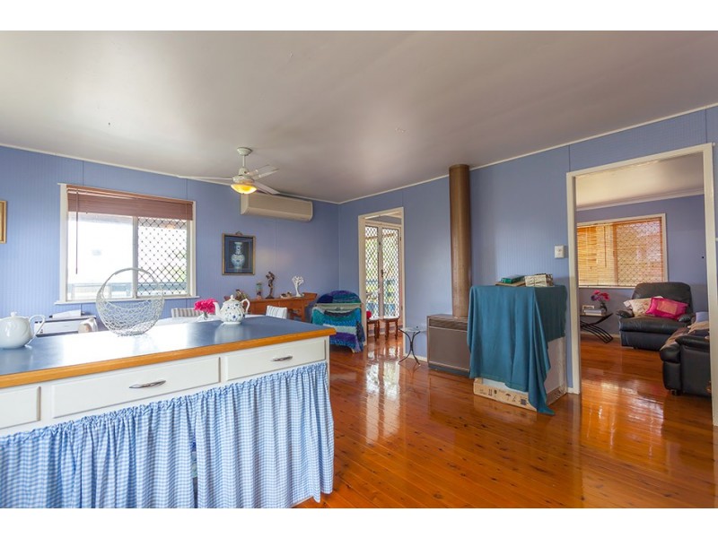 15 McNamara Street, Centenary Heights QLD 4350