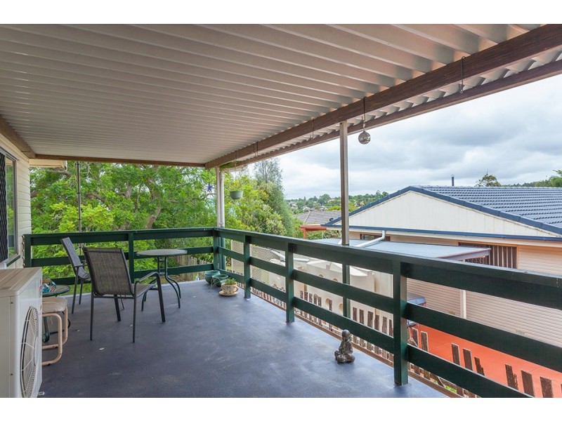 15 McNamara Street, Centenary Heights QLD 4350