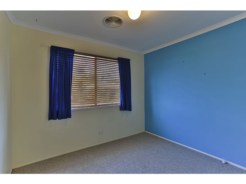 9 Mollison Court, Wilsonton QLD 4350