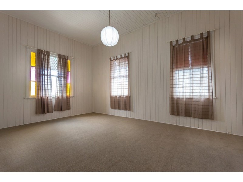 168 James Street, South Toowoomba QLD 4350