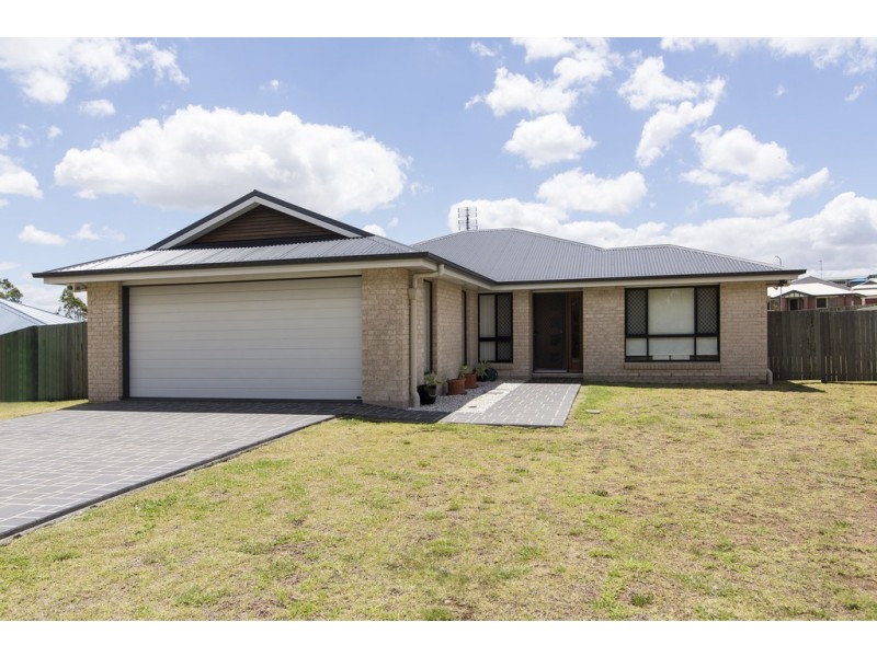 37 Coolana Crescent, Harristown QLD 4350