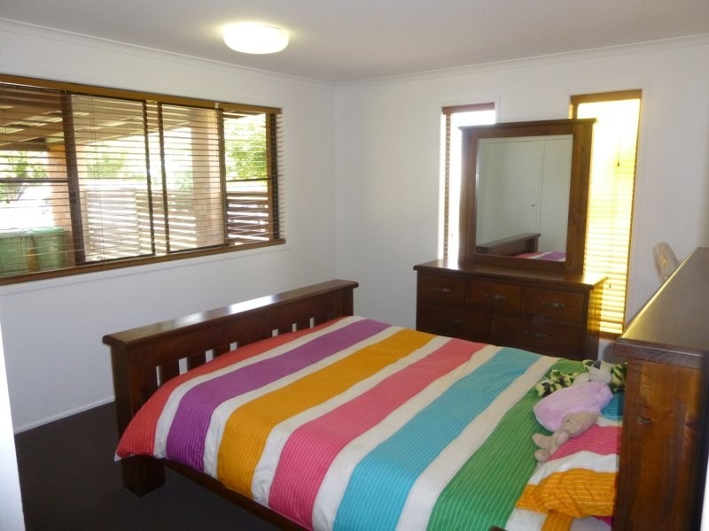 59 Noll Street, Kearneys Spring QLD 4350