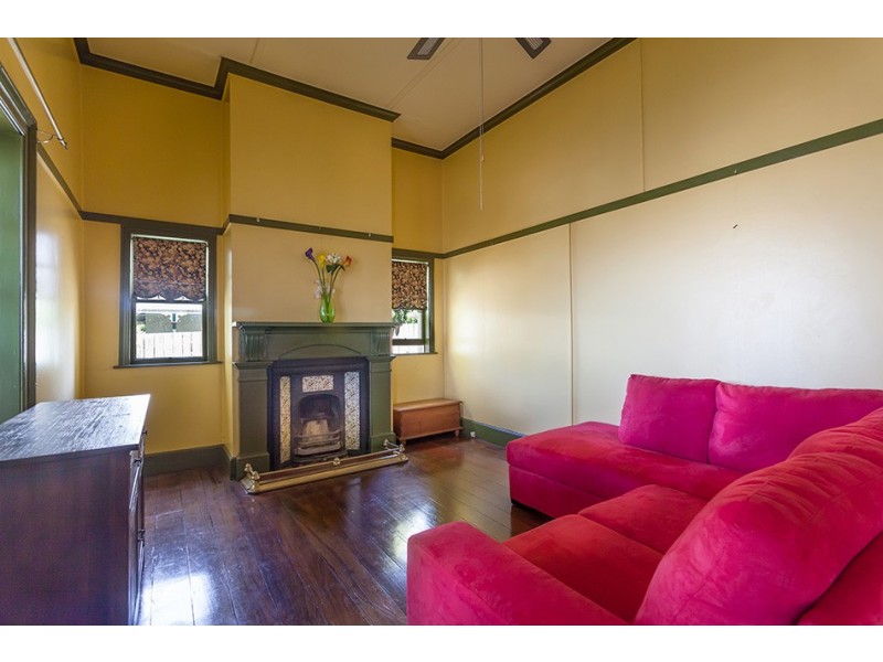 13 Boulton Terrace, Toowoomba City QLD 4350