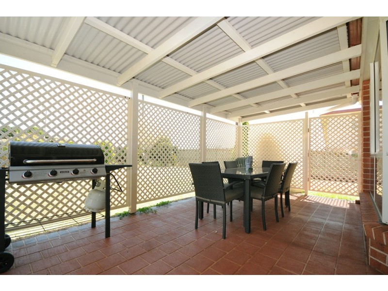 9 Buckle Court, Middle Ridge QLD 4350