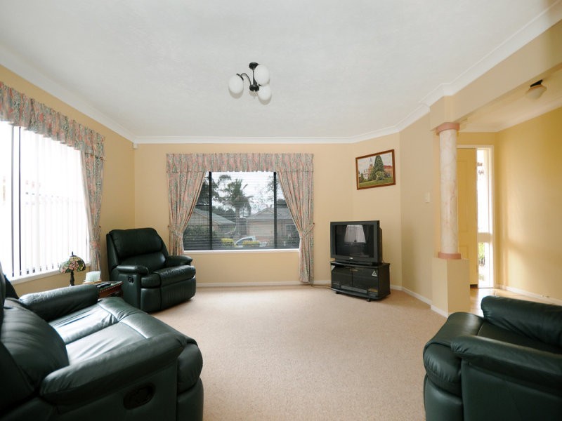 3 Nicola Street, Middle Ridge QLD 4350