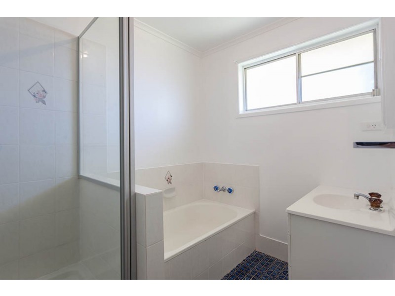 21 Gloucester Crescent, Darling Heights QLD 4350