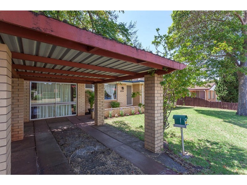 21 Gloucester Crescent, Darling Heights QLD 4350