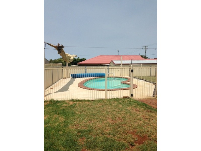 344 McDougall Street, Glenvale QLD 4350