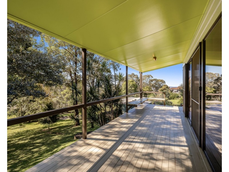 18 Rangeview Road, Blue Mountain Heights QLD 4350