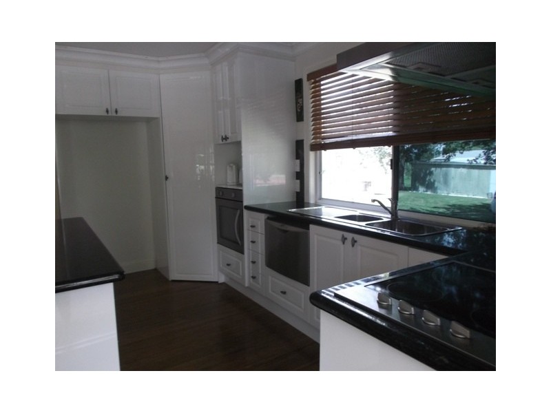 42 Goodsirs Road, Murphys Creek QLD 4352