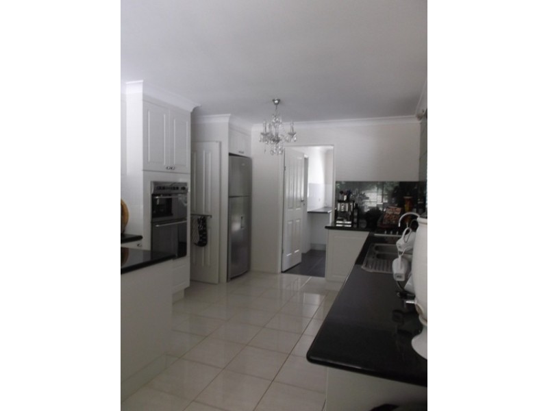 42 Goodsirs Road, Murphys Creek QLD 4352