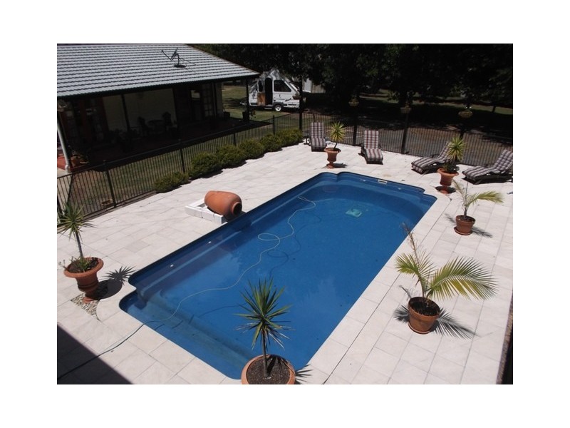 42 Goodsirs Road, Murphys Creek QLD 4352