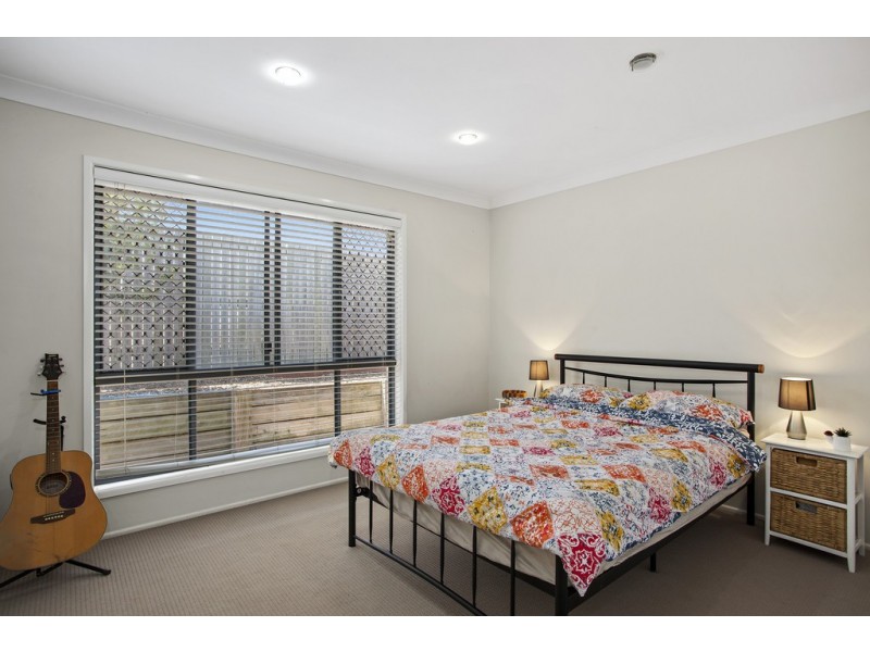 25 Kurrawa Crescent, Glenvale QLD 4350