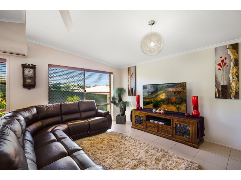 3 Mollison Court, Wilsonton QLD 4350