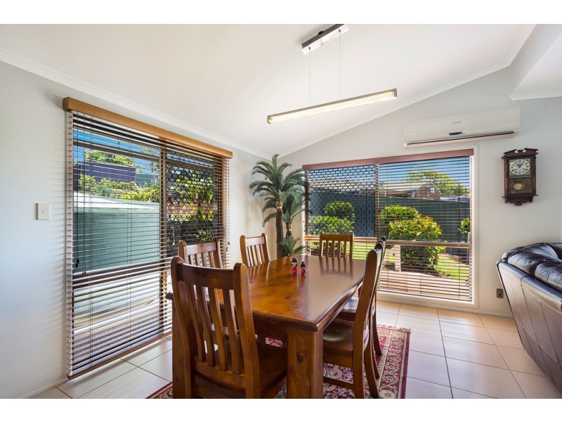 3 Mollison Court, Wilsonton QLD 4350
