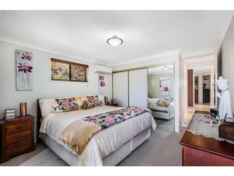 3 Mollison Court, Wilsonton QLD 4350