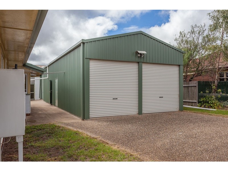 14 Makepeace Street, Rockville QLD 4350