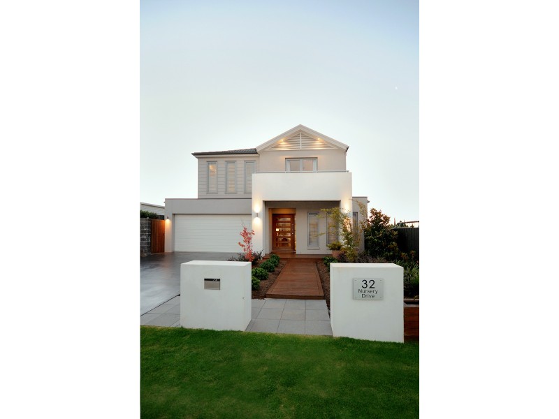 32 Nursery Drive, Middle Ridge QLD 4350